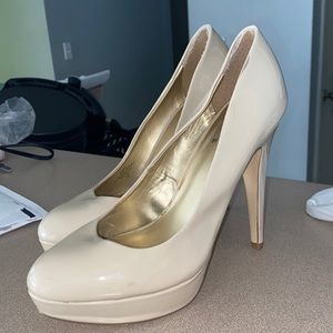 Guess Nude heels
